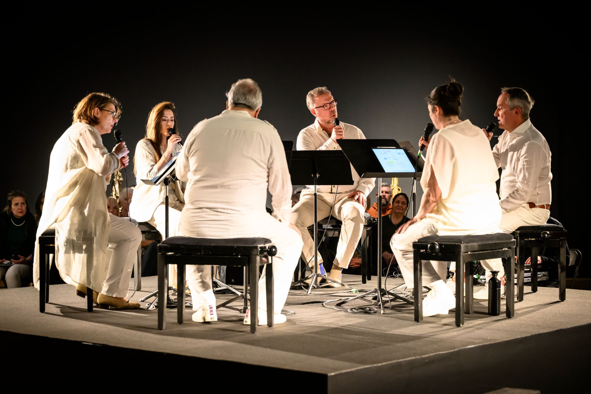 Neue Vocalsolisten at Galerie Hauser &amp; Wirth, 2025 &copy; Alice Blangero