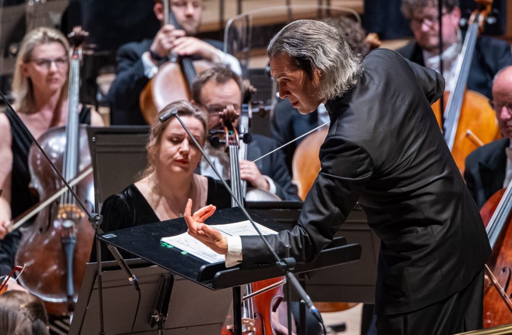 Vladimir Jurowski conducts the London Philharmonic &copy; Marc Gascoigne (2025)