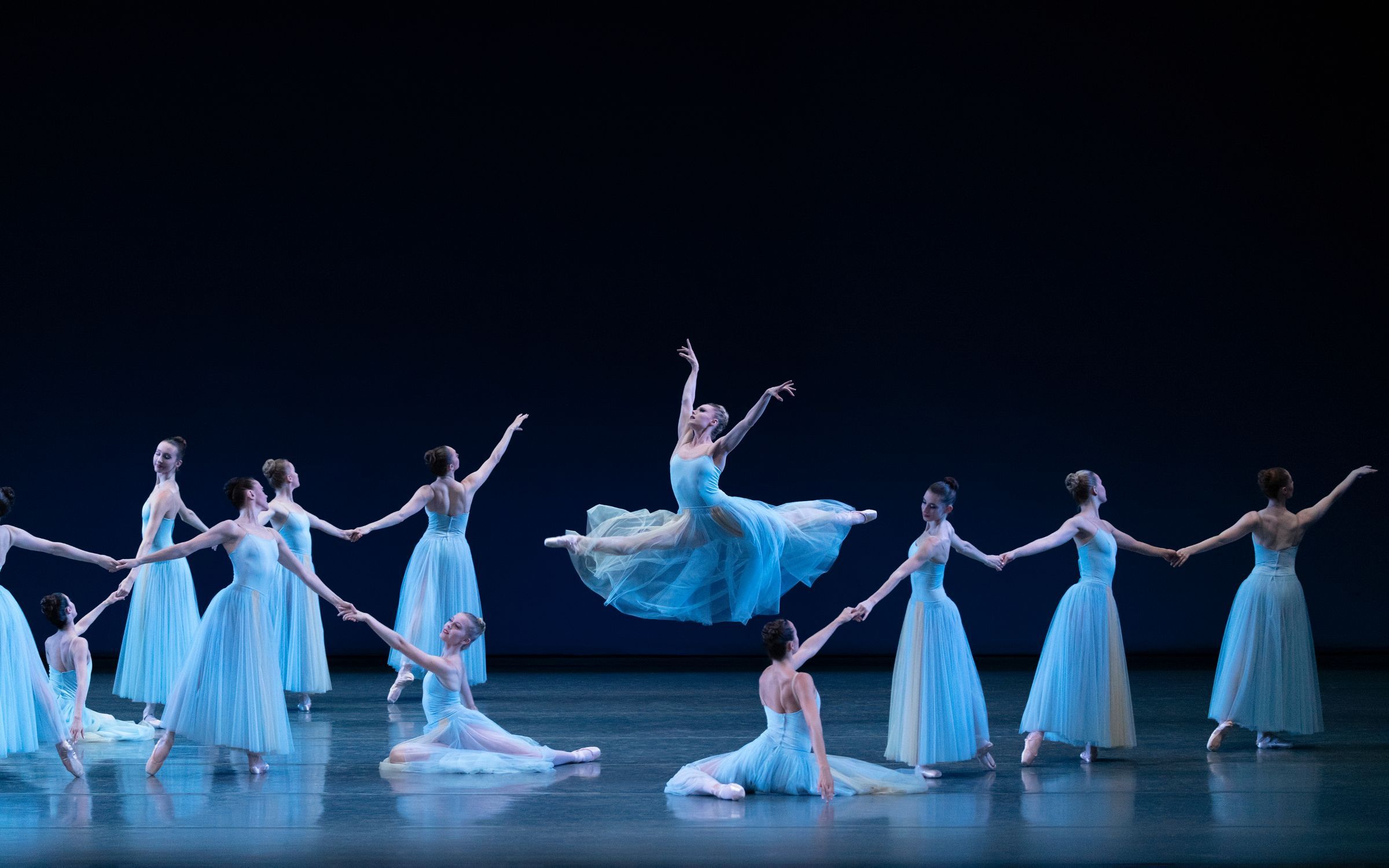 Sara Mearns with the Company in George Balanchine's <i>Serenade</i> © Erin Baiano