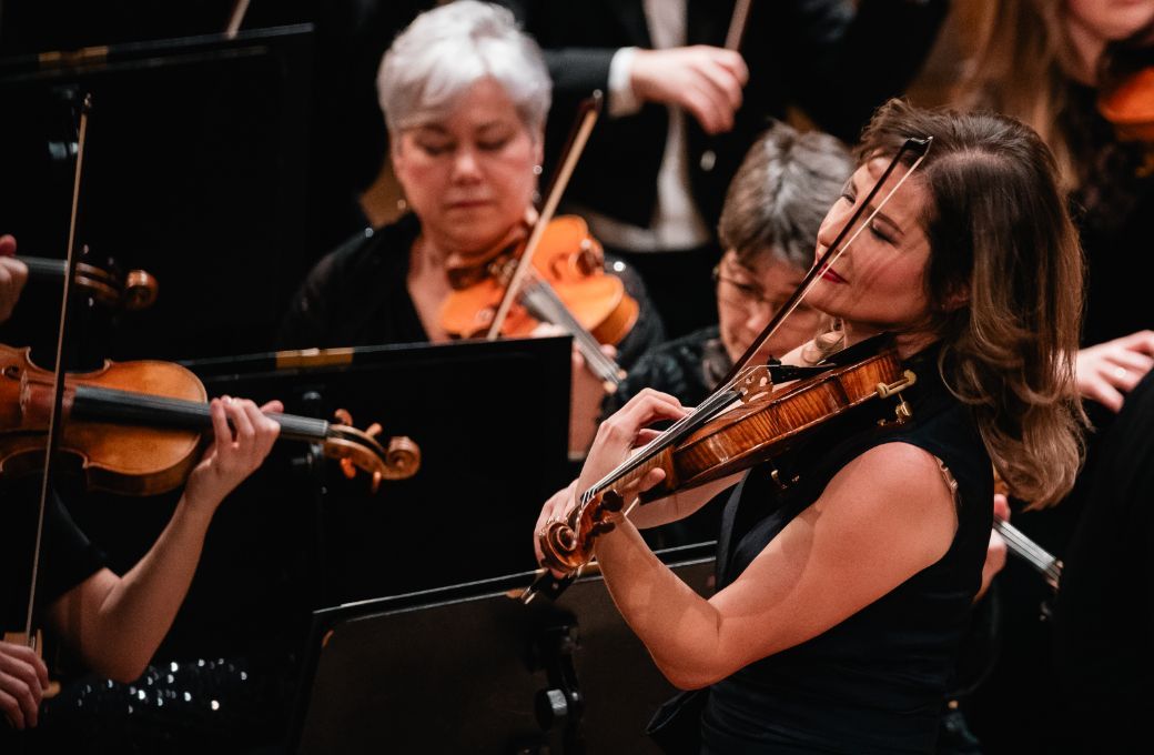 Lisa Batiashvili and the Oslo Philharmonic © John-Halvdan Olsen-Halvorsen | Oslo Philharmonic