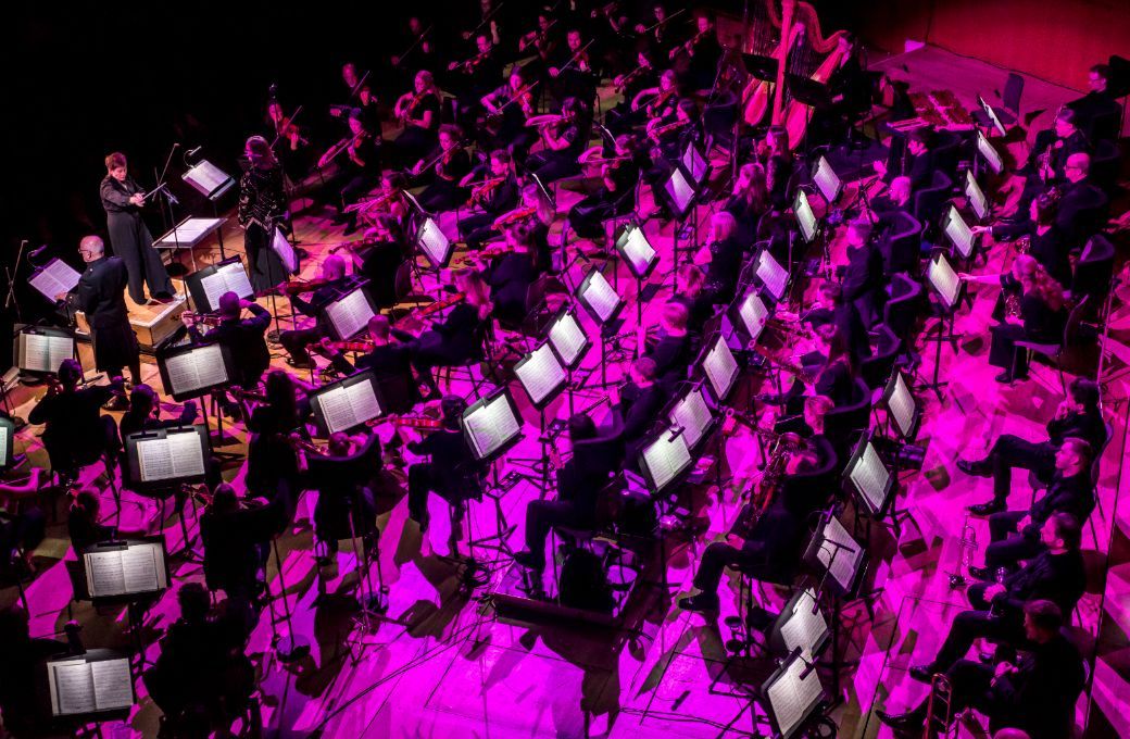 Anja Bihlmaier and the BBC Philharmonic Orchestra &copy; Chris Payne