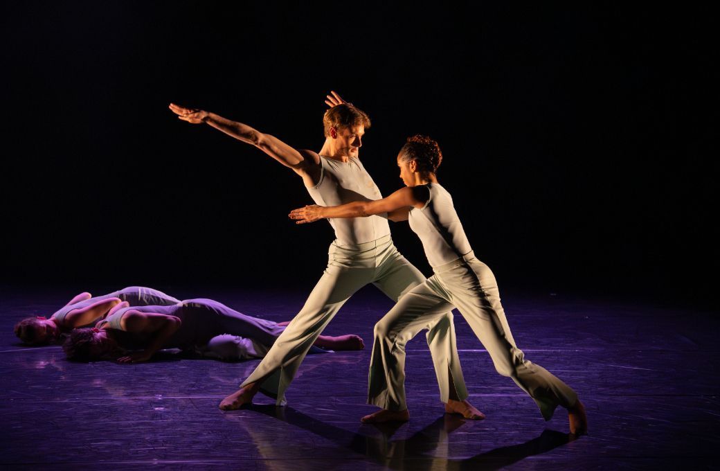 John Murch and Rosa Lidia Cabrera Nuesi in Joshua Junker's <i>You do not have to be good</i> &copy; Altin Kaftira