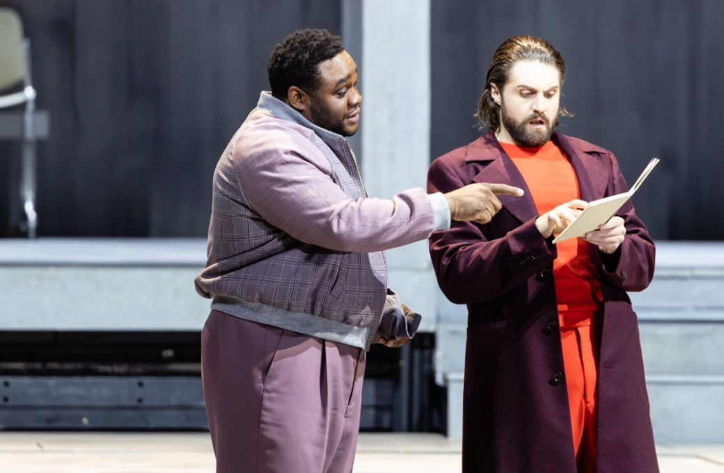 Michael Sumuel (Leporello) und Konstantin Krimmel (Don Giovanni) &copy; Geoffroy Schied
