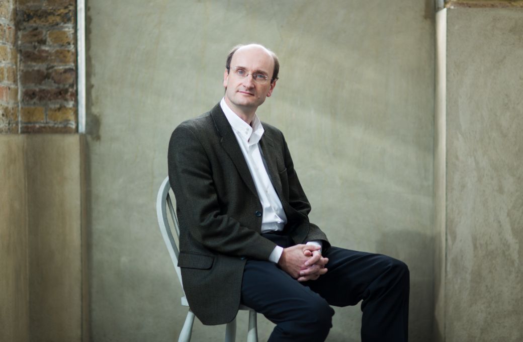 Andrew Manze © Benjamin Ealovega