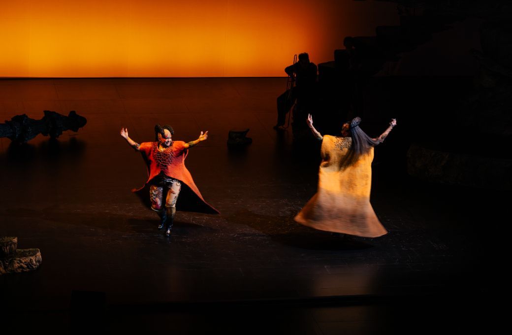 <i>Último helecho</i> by Nina Laisné, François Chaignaud and Nadia Larcher © Thaïs Breton