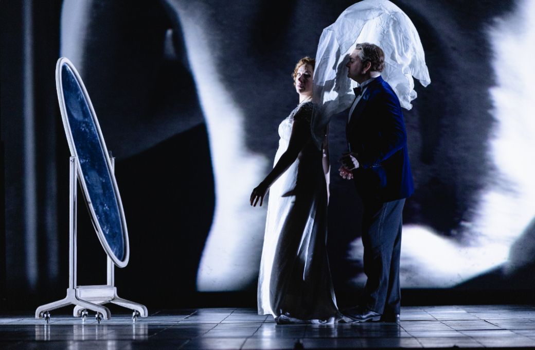 Jennifer Holloway (Salome) and Alex Boyer (Herod) © Kyle Flubacker