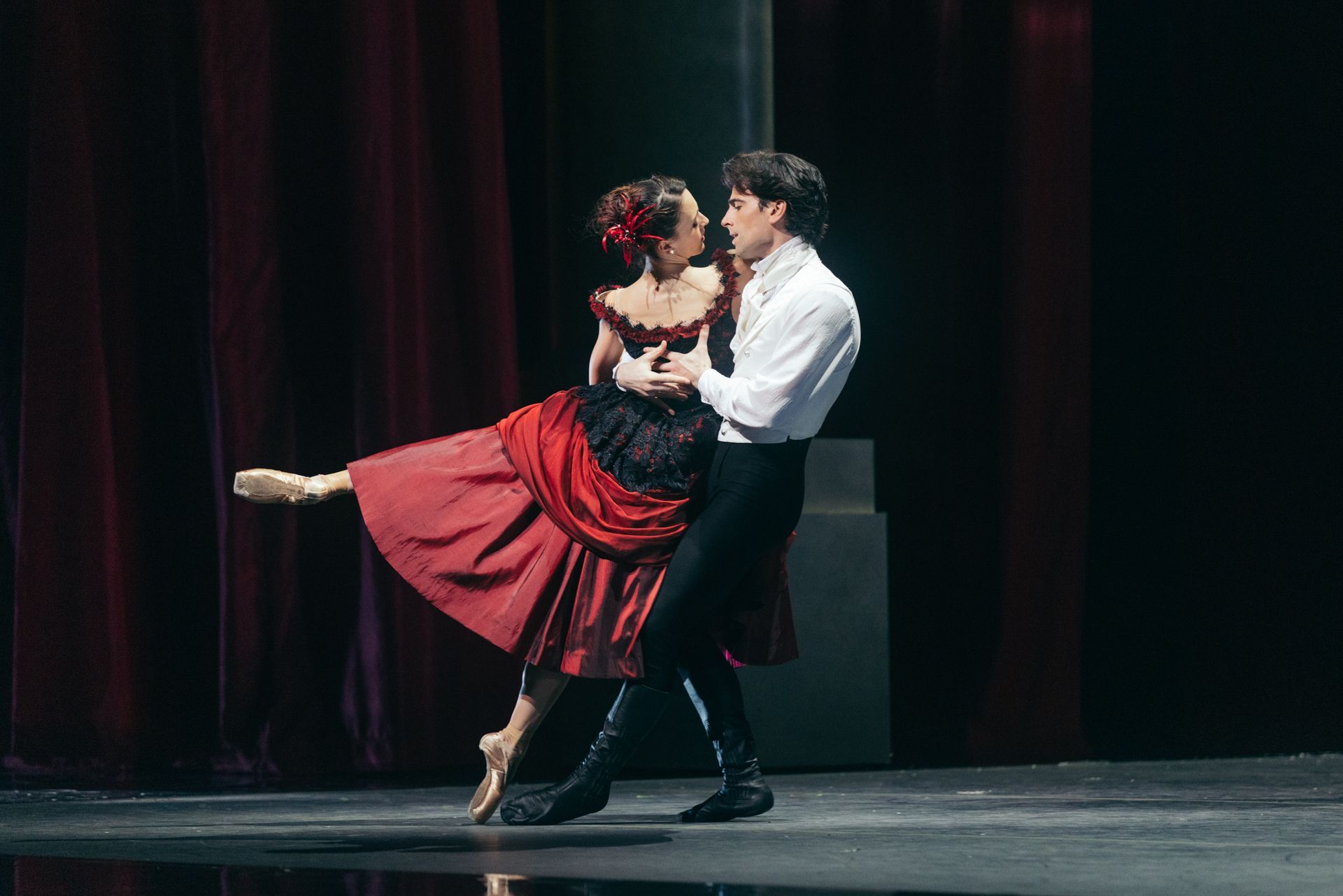 Katherine Barkman and Joseph Walsh in Yuri Possokhov's <i>Eugene Onegin</i> © Lindsey Rallo
