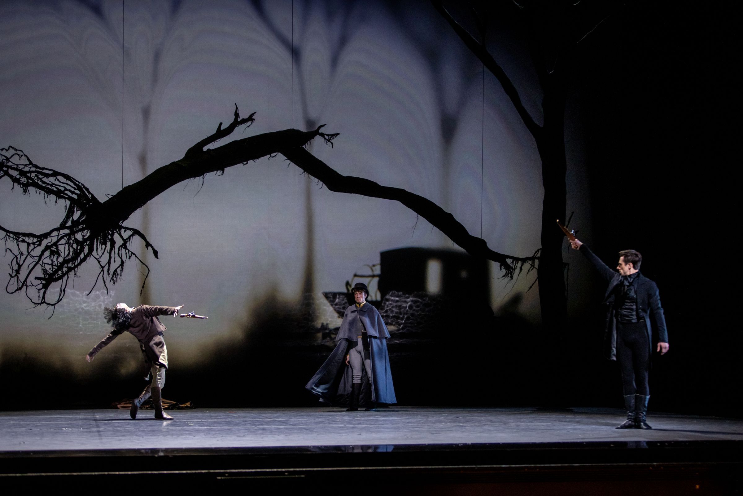 San Francisco Ballet in Yuri Possokhov's <i>Eugene Onegin</i> © Lindsey Rallo