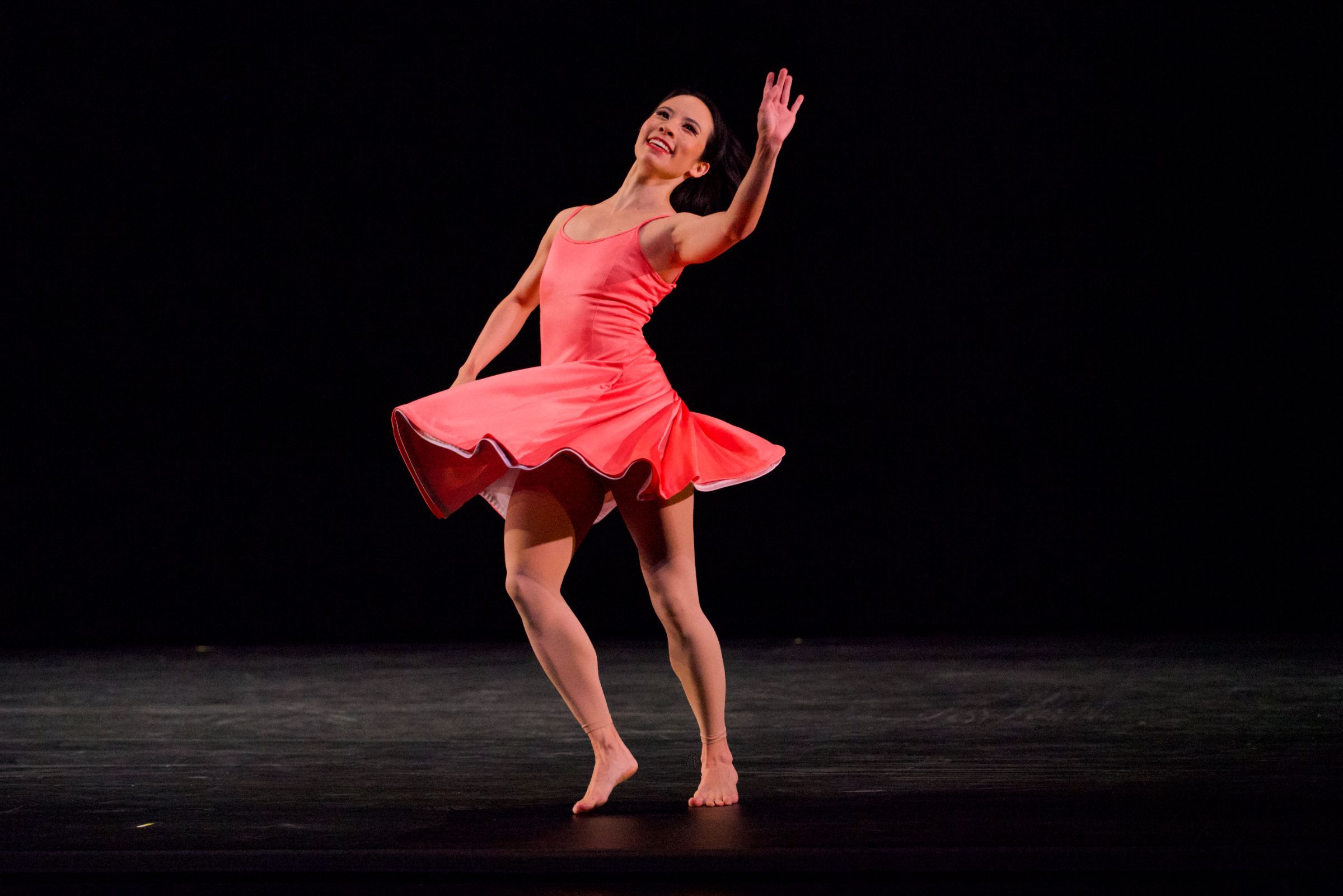 Madelyn Ho in Paul Taylor's <i>Esplanade</i> © Steven Pisano