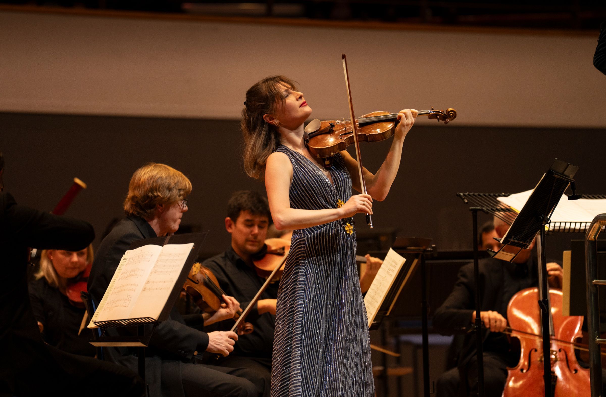 Lisa Batiashvili and the City of Birmingham Symphony Orchestra &copy; Andrew Fox