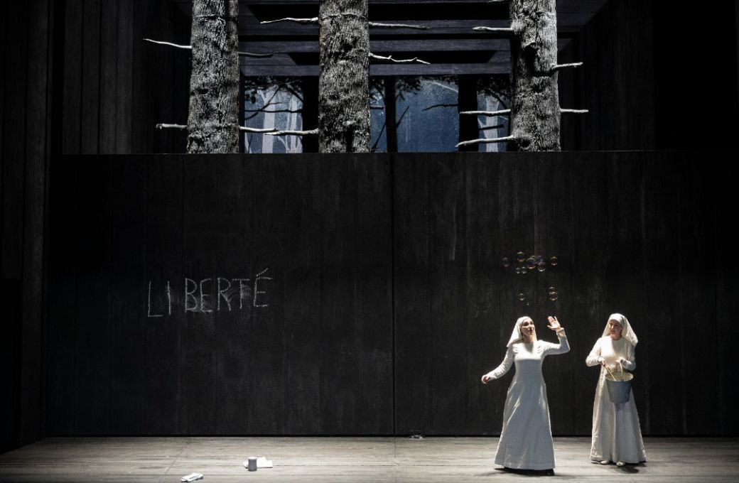 <i>Dialogues des Carm&eacute;lites</i> &agrave; l'Op&eacute;ra de Lausanne &copy; Carole Parodi