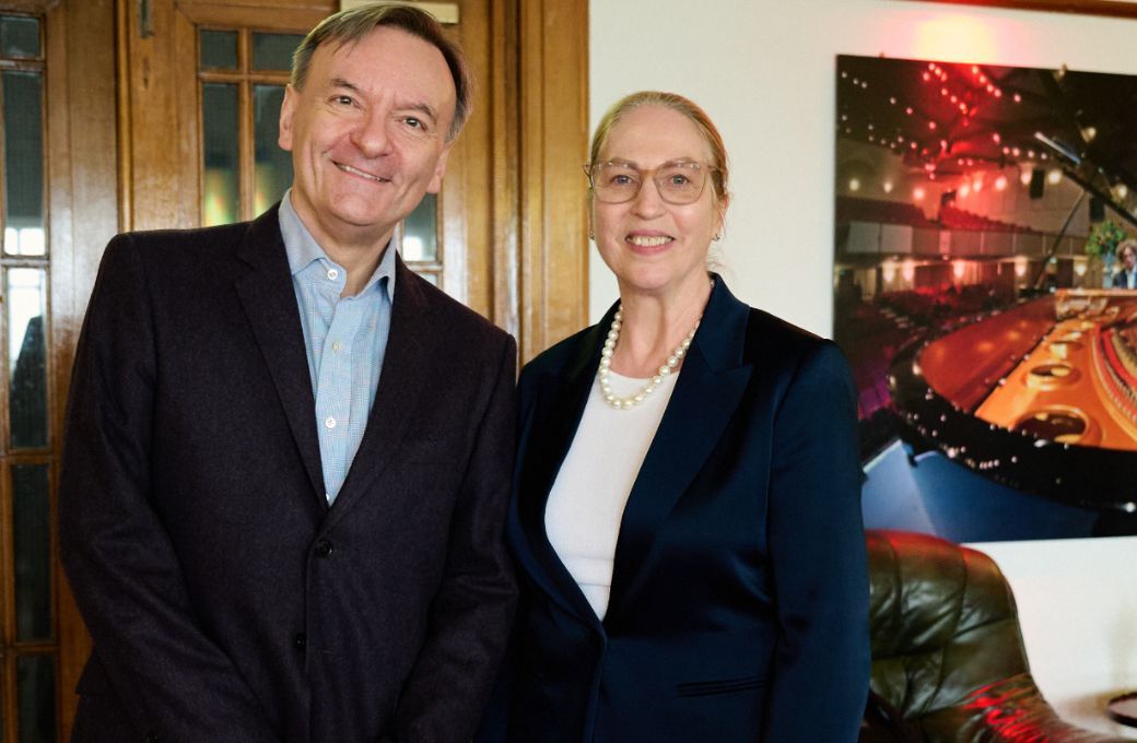 Sir Stephen Hough and Vanessa Latarche &copy; Hastings International Piano Competition