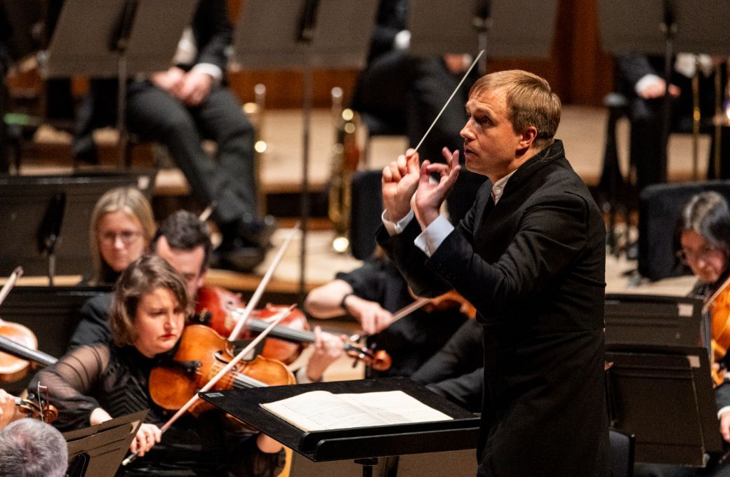 Vasily Petrenko conducts the Royal Philharmonic Orchestra &copy; Sarah Louise Bennett