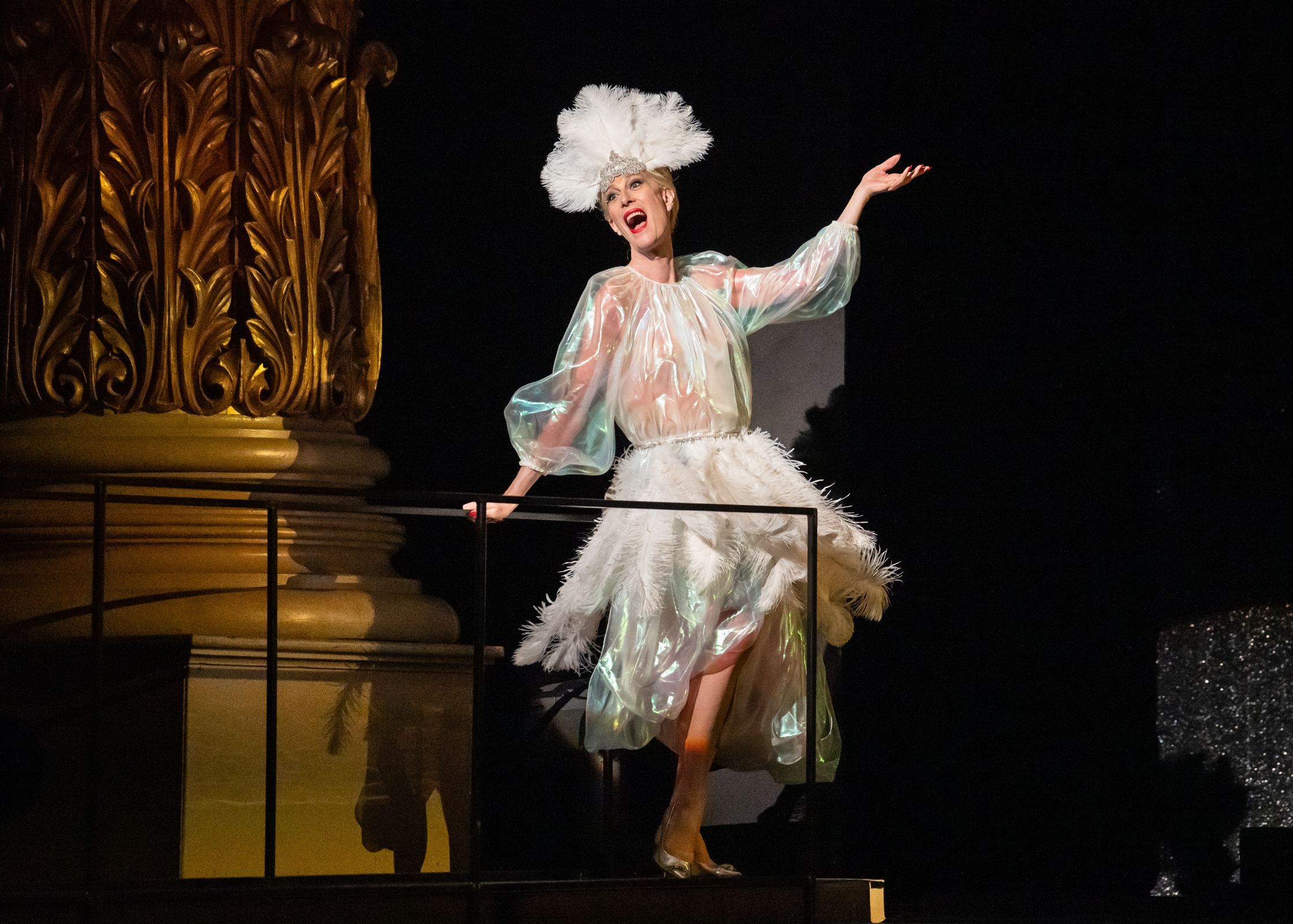 Justin Vivian Bond (Sue) © Steven Pisano