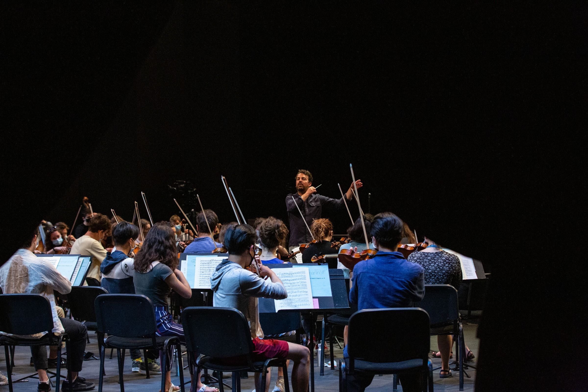 Gaffigan rehearses at Verbier Festival &copy; Silvia Laurent