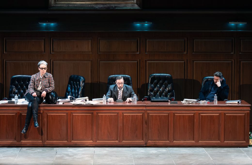 Aušrinė Stundytė (Emilia Marty), Jan Hynk (Dr. Kolenatý), Paul Kaufmann (Vitek) &copy; Frédéric Iovino