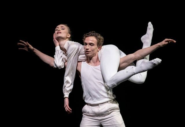 Grete Sofie Borud Nybakken and Douwe Dekkers in <i>Hedda Gabler</i> © Erik Berg