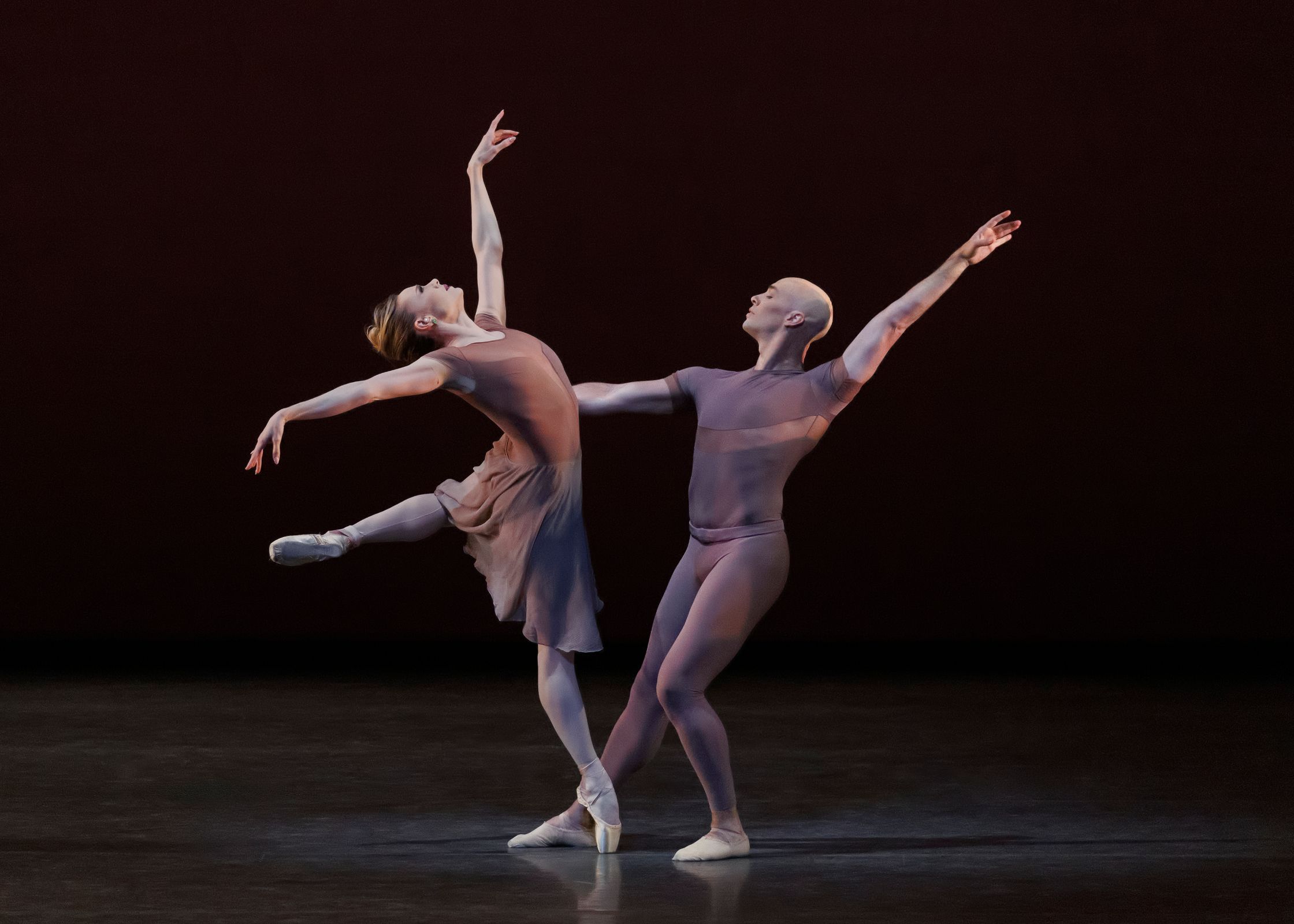 Sara Mearns and Tyler Angle in Christopher Wheeldon's <i>This Bitter Earth</i> © Erin Baiano