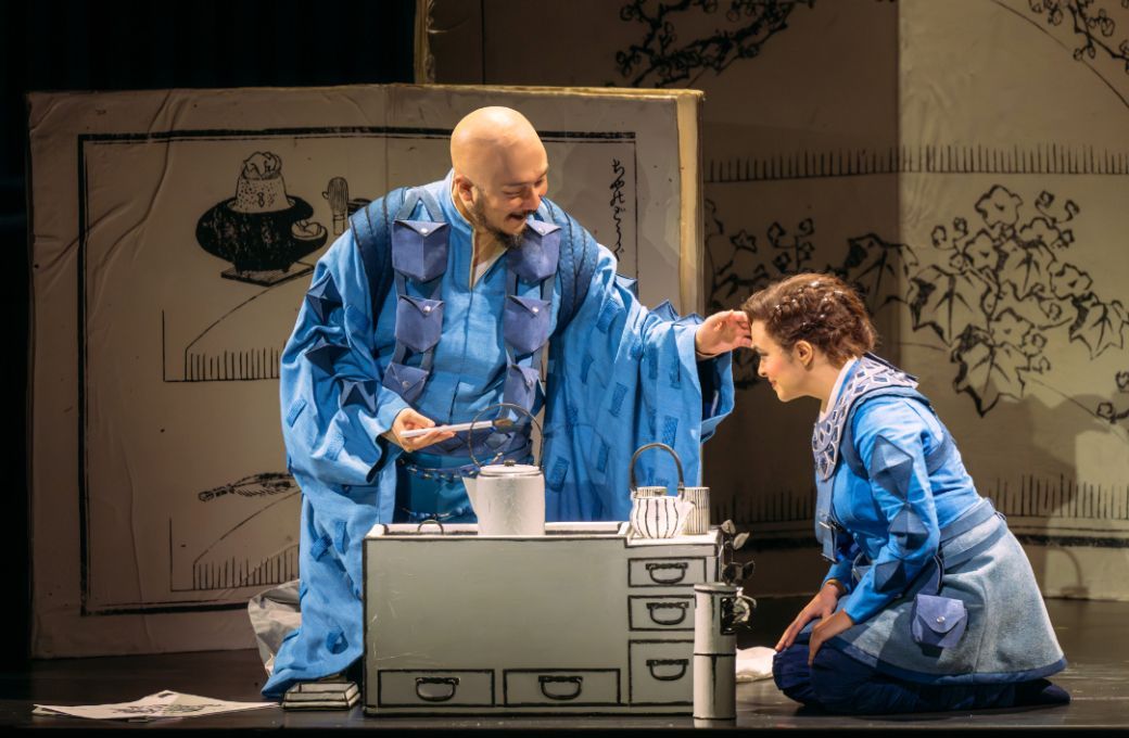 Daisuke Ohyama (Katsushika Hokusai) and Julieth Lozano Rolong (Katsushika Ōi) &copy; Mihaela Bodlovic