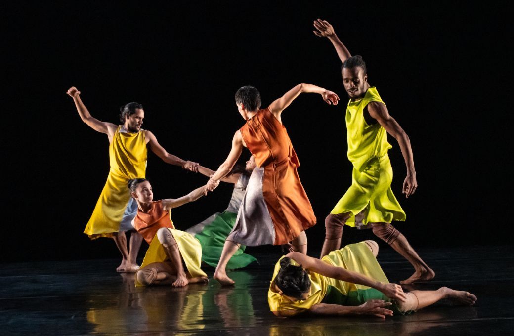 Malpaso Dance Company in Keerati Jinakunwiphat's <i>Year of the Leopard</i> &copy; Steven Pisano