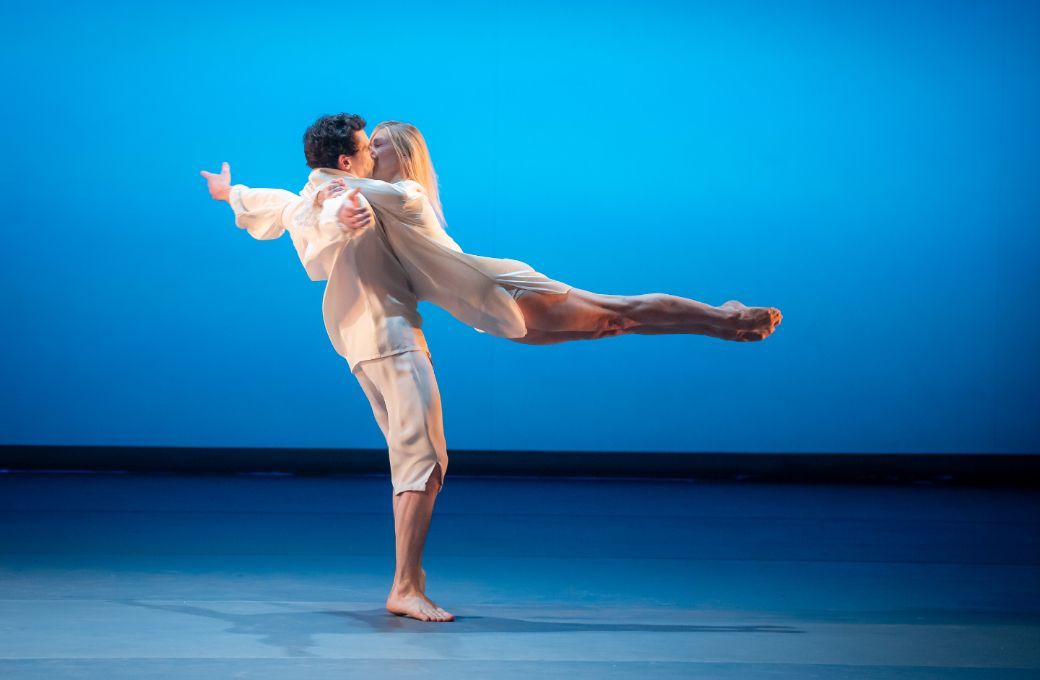 Elenora Abbagnato and Paul Marque in the duet from <i>Le Parc</i> &copy; Jack Devant