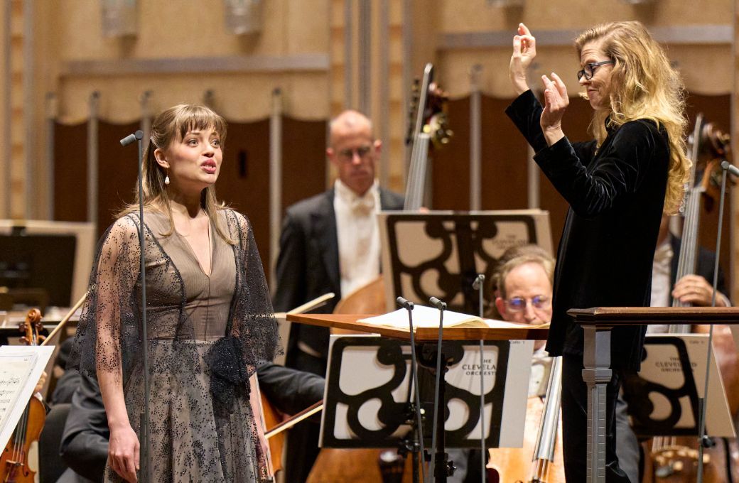 Johanna Wallroth and Barbara Hannigan &copy; Roger Mastroianni, courtesy of The Cleveland Orchestra