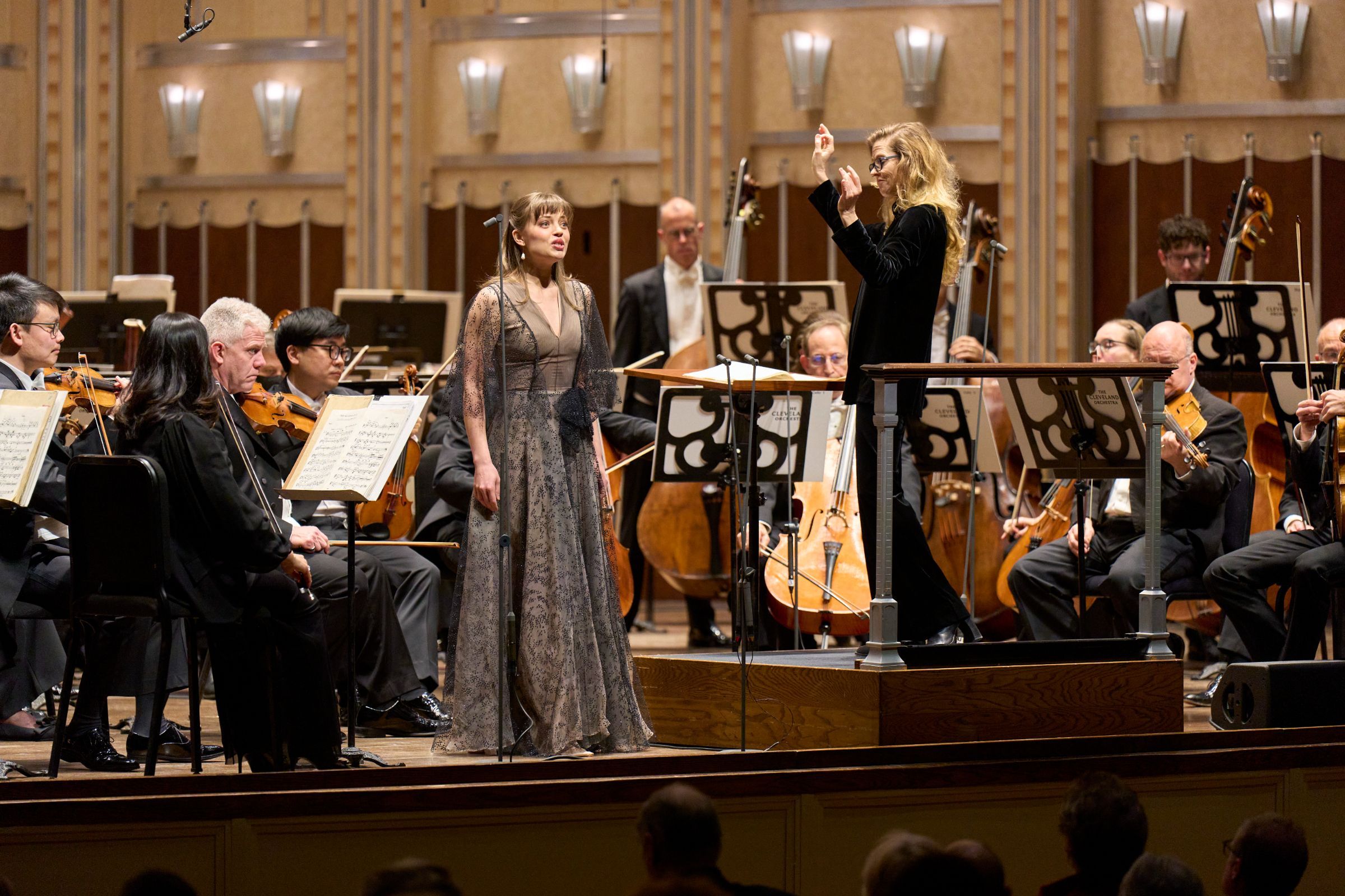 Johanna Wallroth and Barbara Hannigan &copy; Roger Mastroianni, courtesy of The Cleveland Orchestra