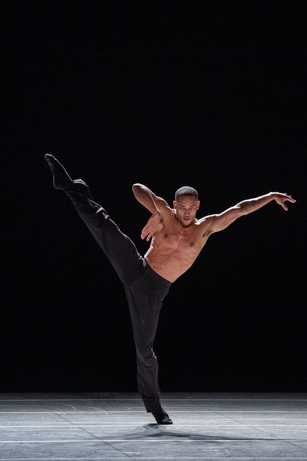AAADT's Donnie Duncan Jr in Medhi Walerski's <i>Blink of an Eye</i> © Christopher Duggan