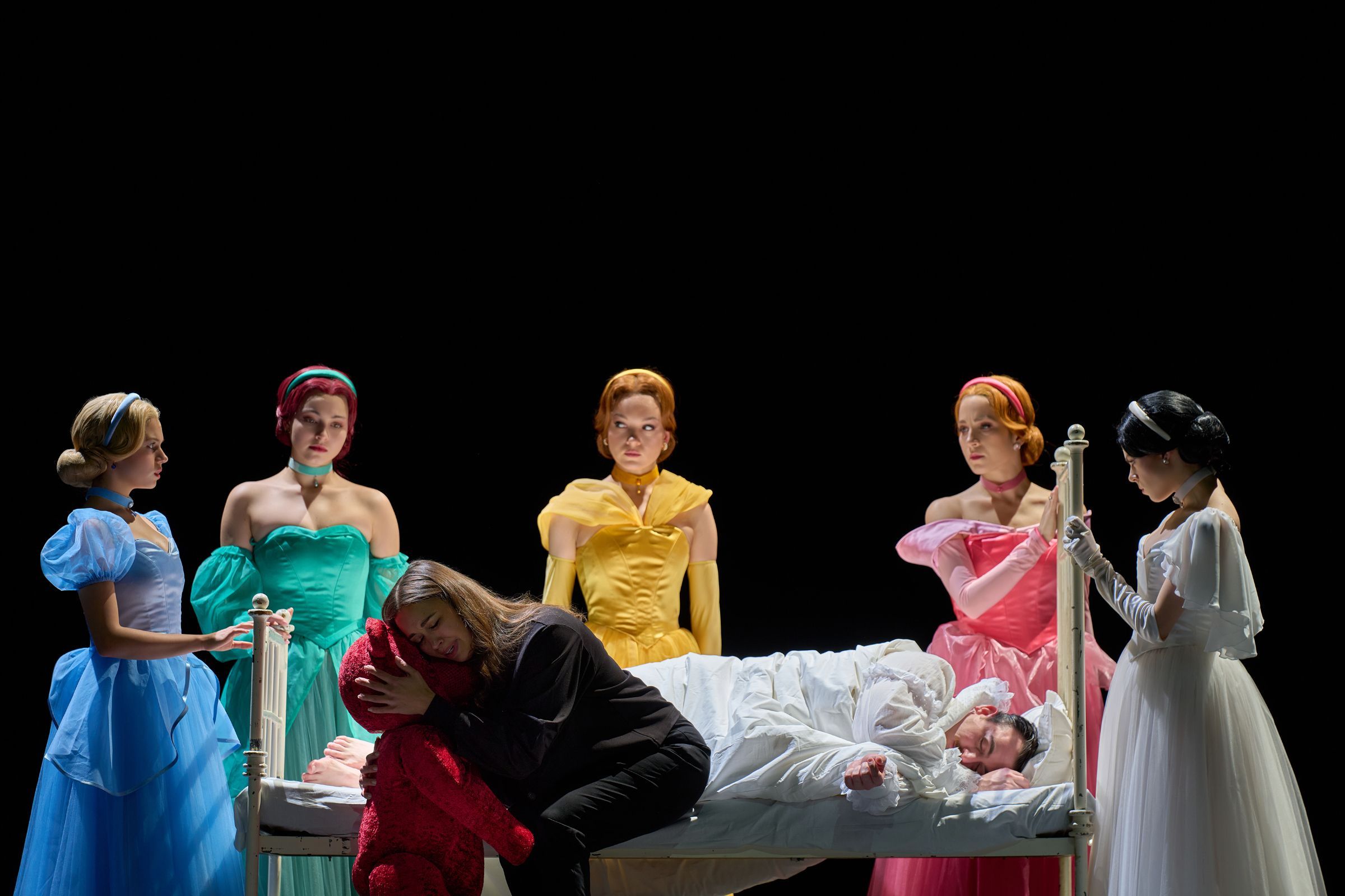 Nadine Sierra (Luisa) und Andrea Mühlbacher (Teddy) © Susanne Hassler-Smith