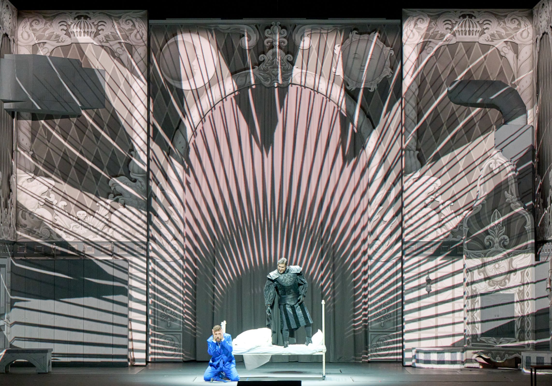 Marko Mimica (Wurm) und Roberto Tagliavini (Graf von Walter) © Wiener Staatsoper | Michael Pöhn