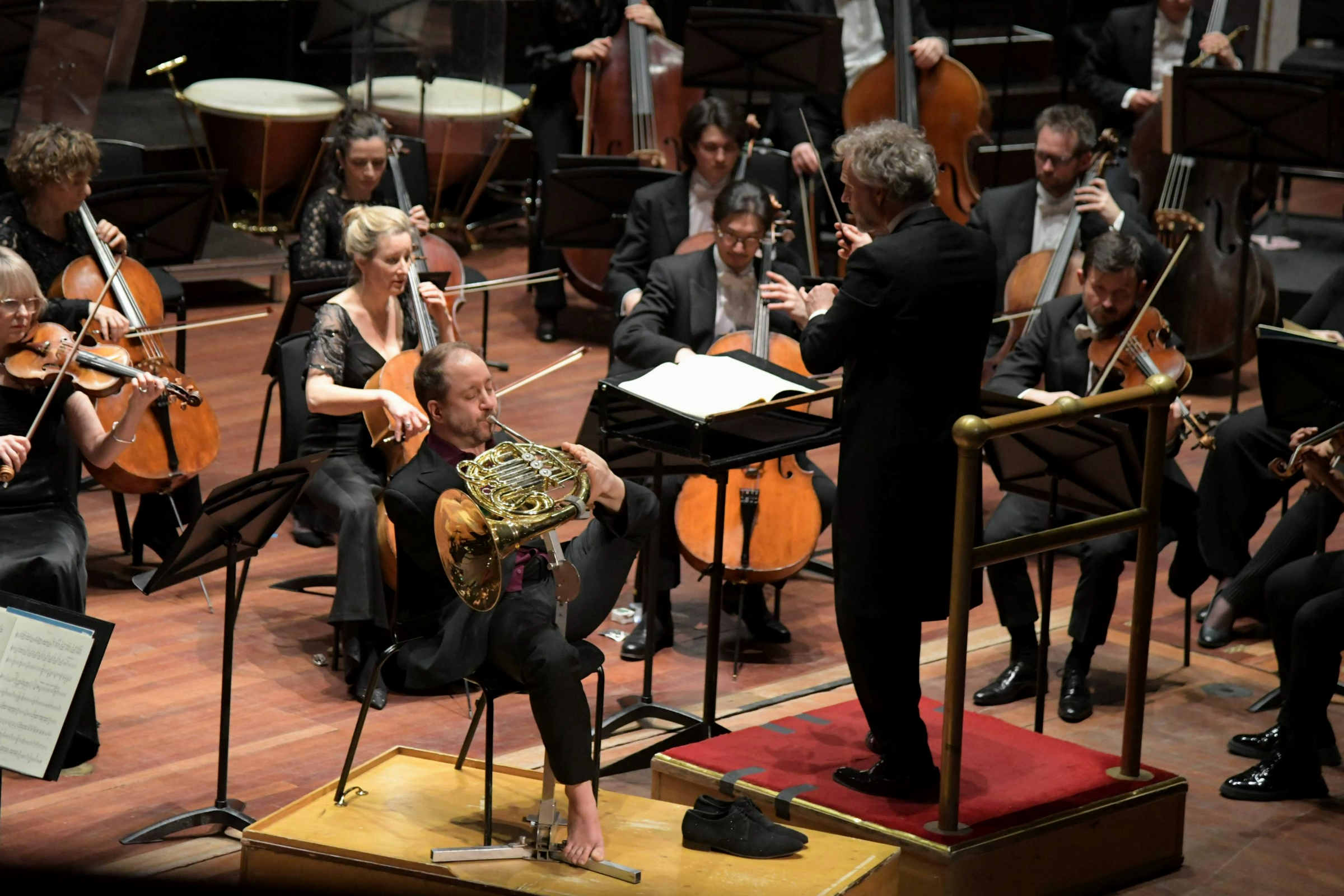 Felix Klieser, Thomas Søndergård and the RSNO &copy; Clara Cowen