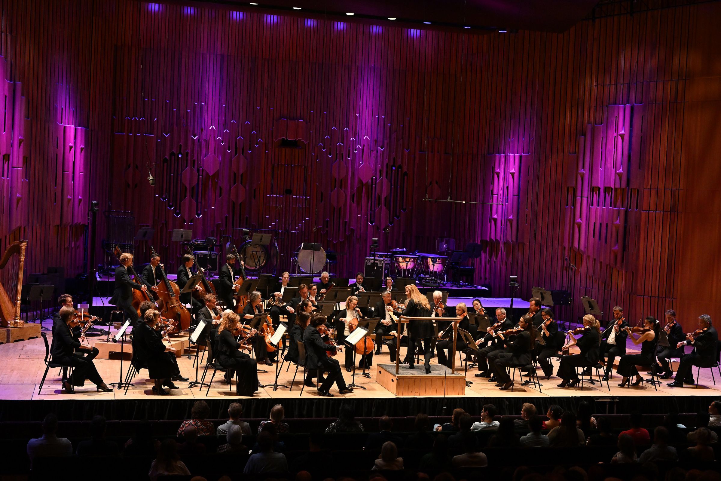 Barbara Hannigan conducts the LSO &copy; LSO | Mark Allan