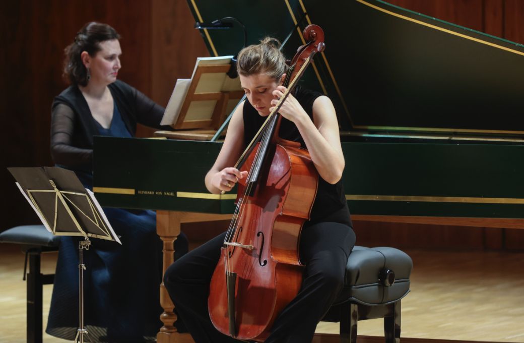 B&eacute;atrice Martin (clave) y Hanna Salzenstein (violonchelo) &copy; Elvira Meg&iacute;as | Centro Nacional de Difusi&oacute;n Musical (CNDM)