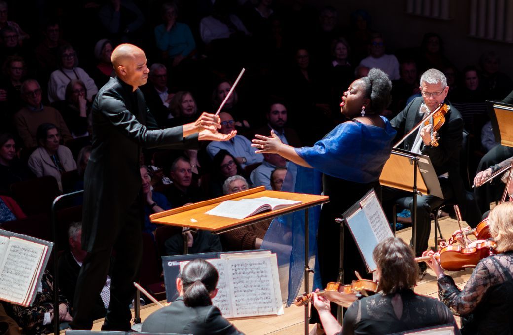 Kevin John Edusei, Masabane Cecilia Rangwanasha and the Royal Philharmonic Orchestra &copy; Jasmine Waterfield | RPO