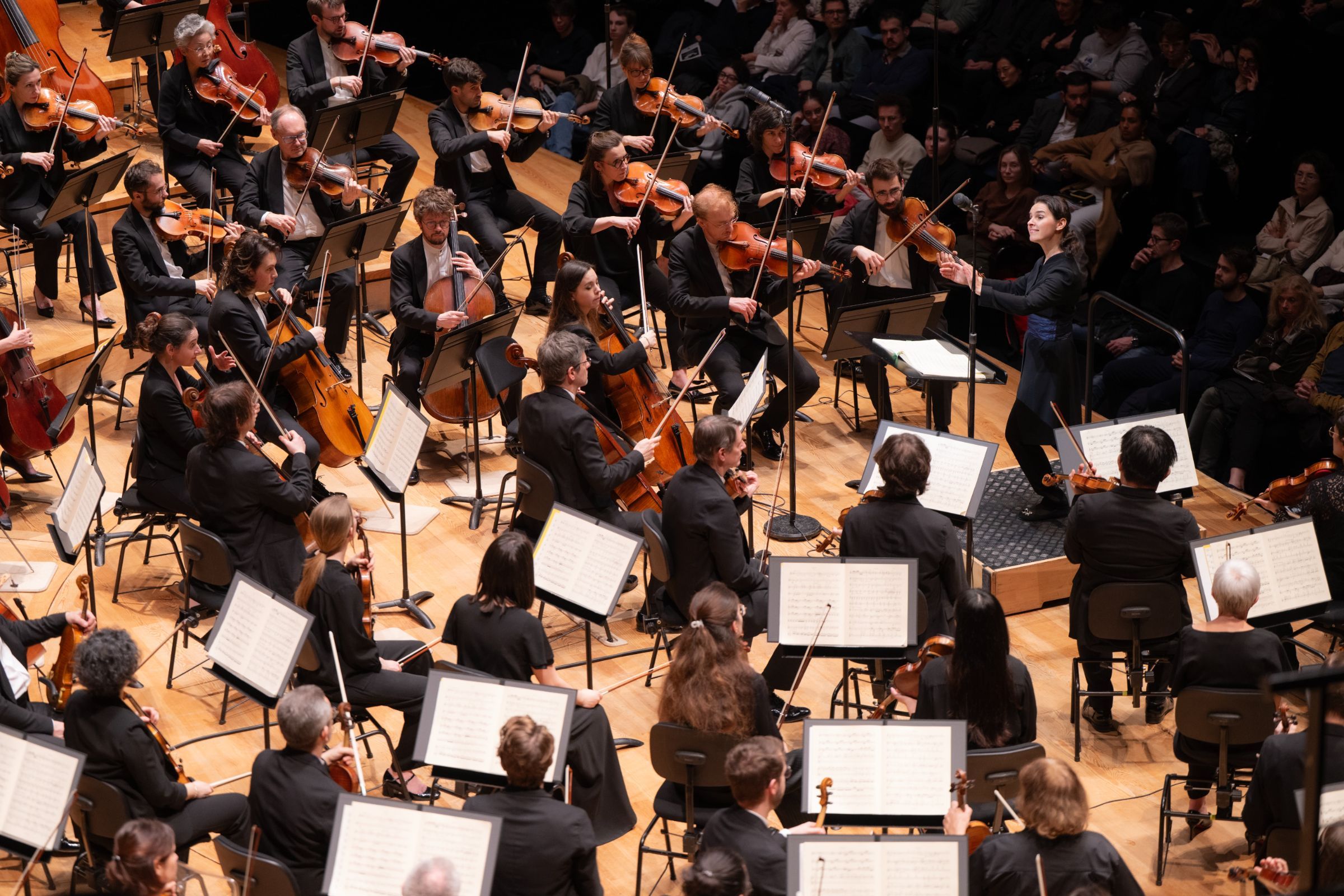 Oksana Lyniv à la tête de l'Orchestre de Paris &copy; William Beaucardet