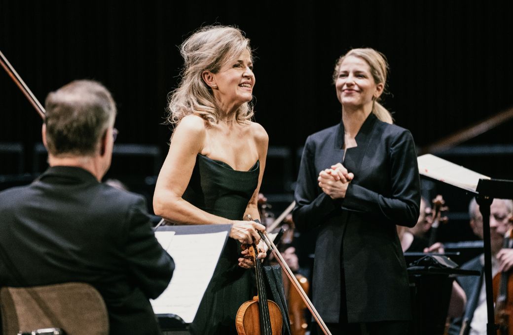 Anne-Sophie Mutter und Karina Canellakis &copy; S&ouml;ren L. Schirmer