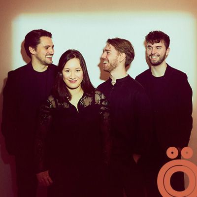 &copy; Elvira Glante