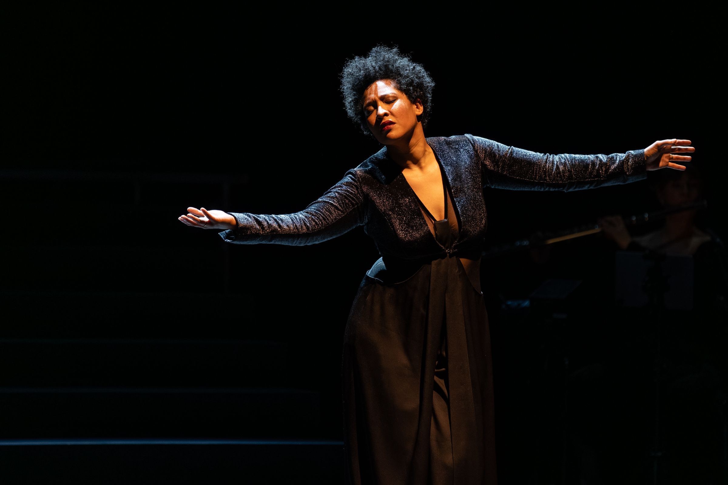 Julia Bullock in <i>Perle noire</i> &copy; Andrew Beveridge