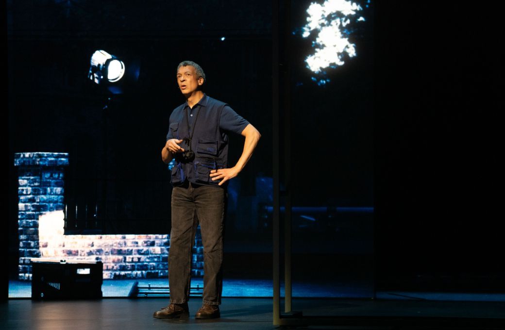 Roderick Williams (Josh) &copy; Marco Borggreve