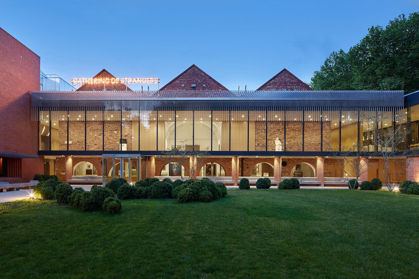 Whitworth Art Gallery &copy; Alan Williams