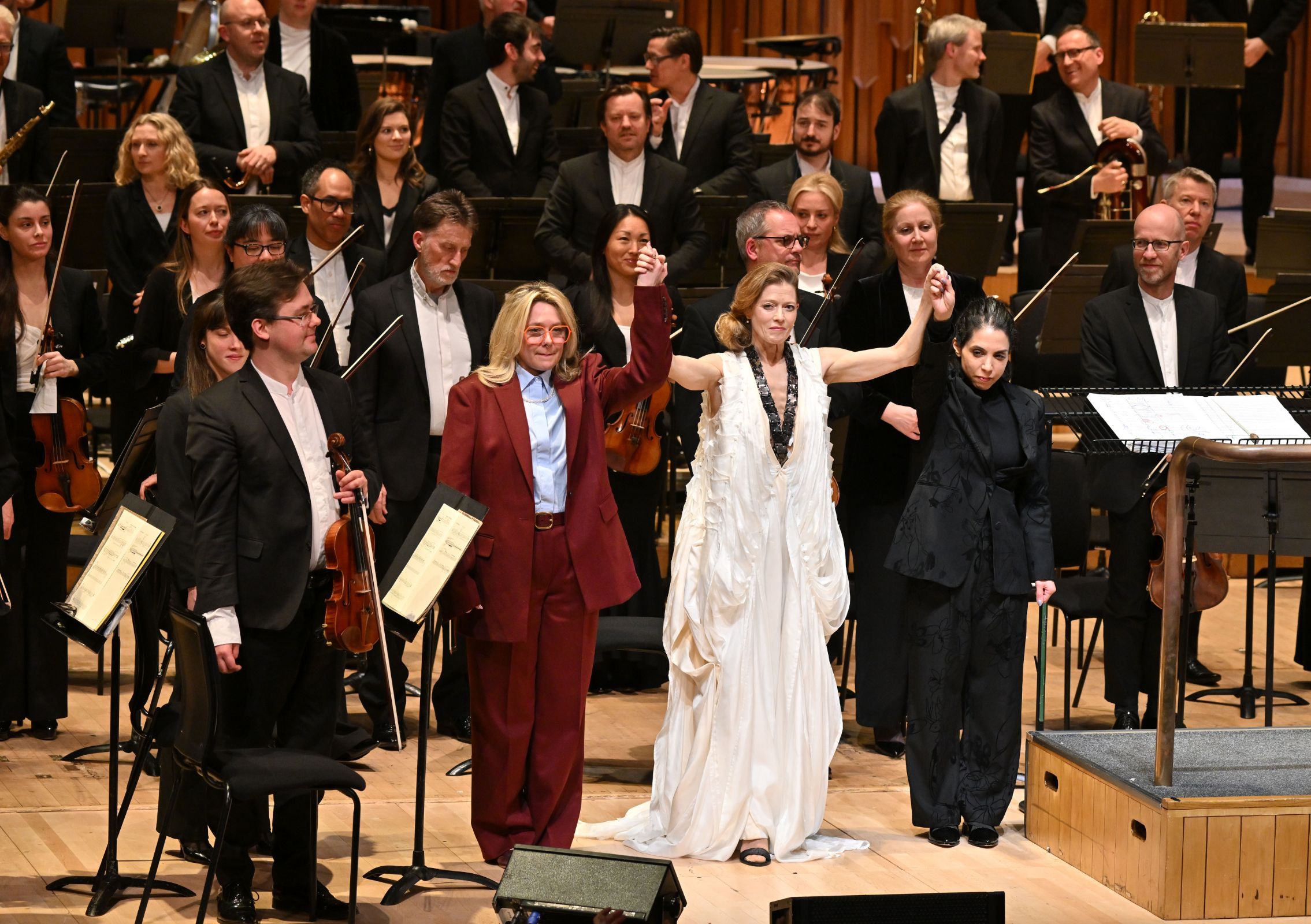 Laura Bowler, Barbara Hannigan, Bar Avni and the London Symphony Orchestra © LSO | Mark Allan
