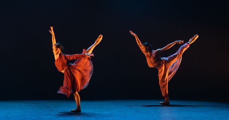 Ballet Black’s Megan Chiu and Helga Paris Morales in Hope Boykin's <i>...all towards hope.</i> © Photography by ASH