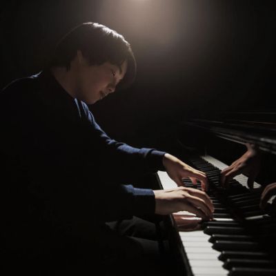 &copy; Dovile Sermokas