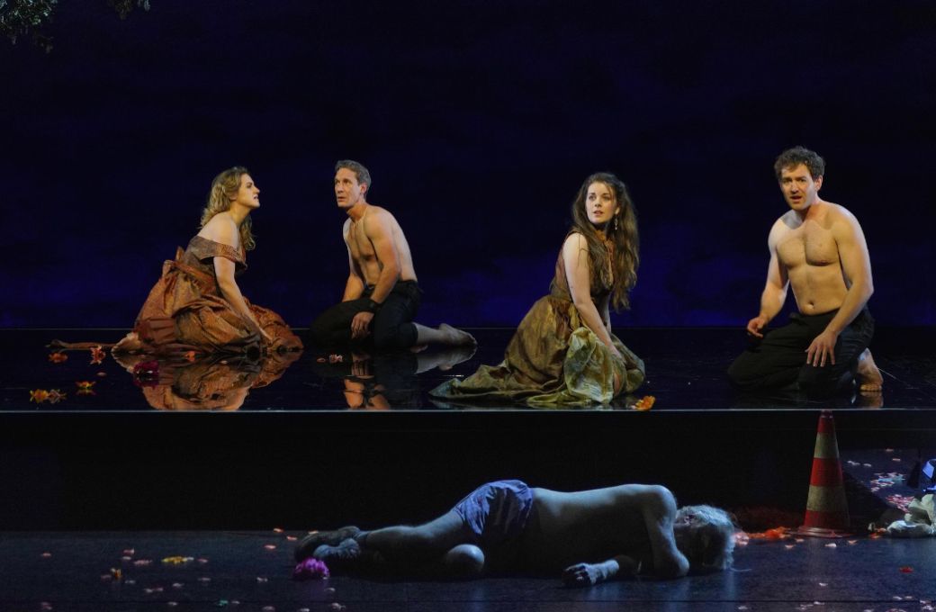 J. Wagner (Helena), J. Imbrailo (Demetrius), S. Mcintosh (Hermia), S. Furness (Lysander) &copy; Javier del Real | Teatro Real