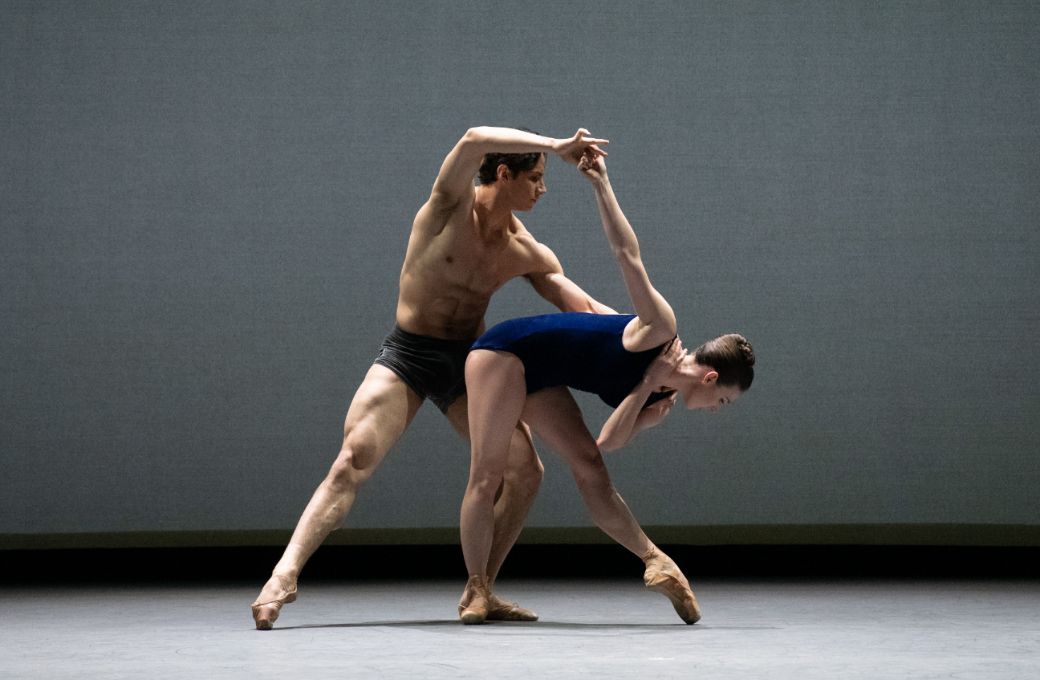 Roman Mejia and Tiler Peck in Alonzo King's <i>Swift Arrow</i> © Christopher Duggan