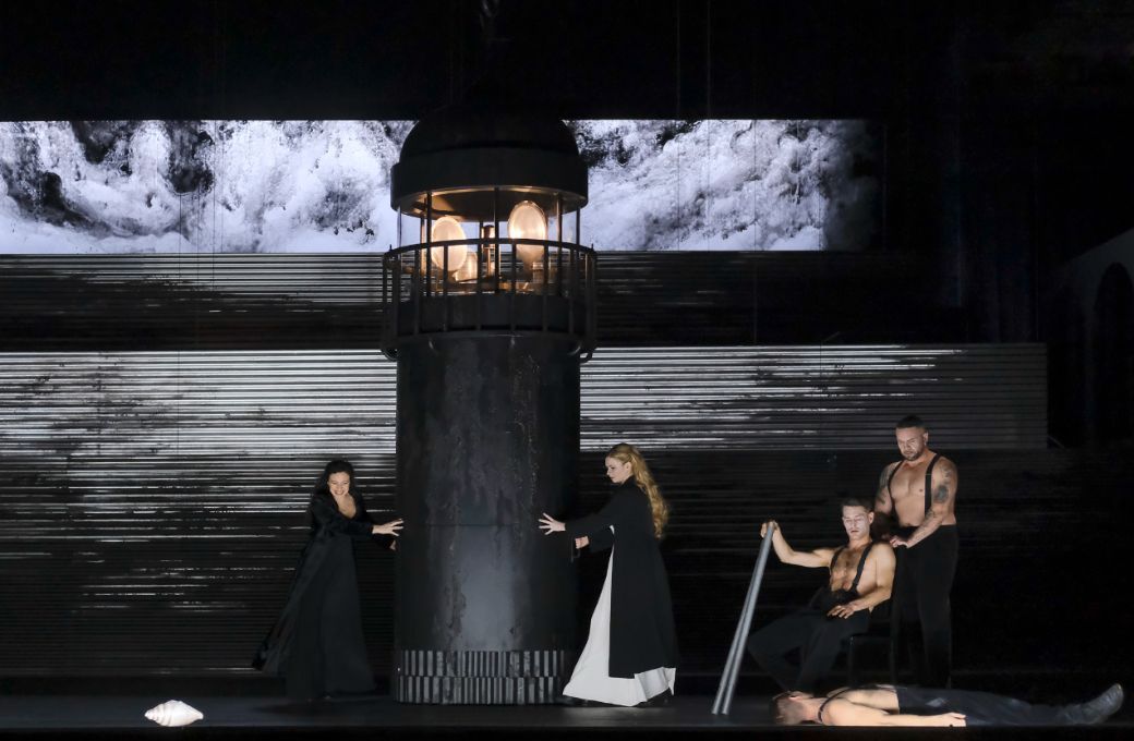<i>Le Roi d'Ys</i> à l'Opéra national du Rhin &copy; Klara Beck