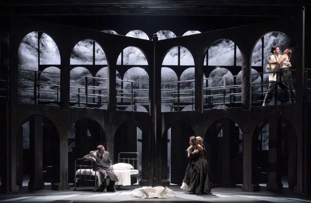 <i>Le Roi d'Ys</i> à l'Opéra national du Rhin &copy; Klara Beck