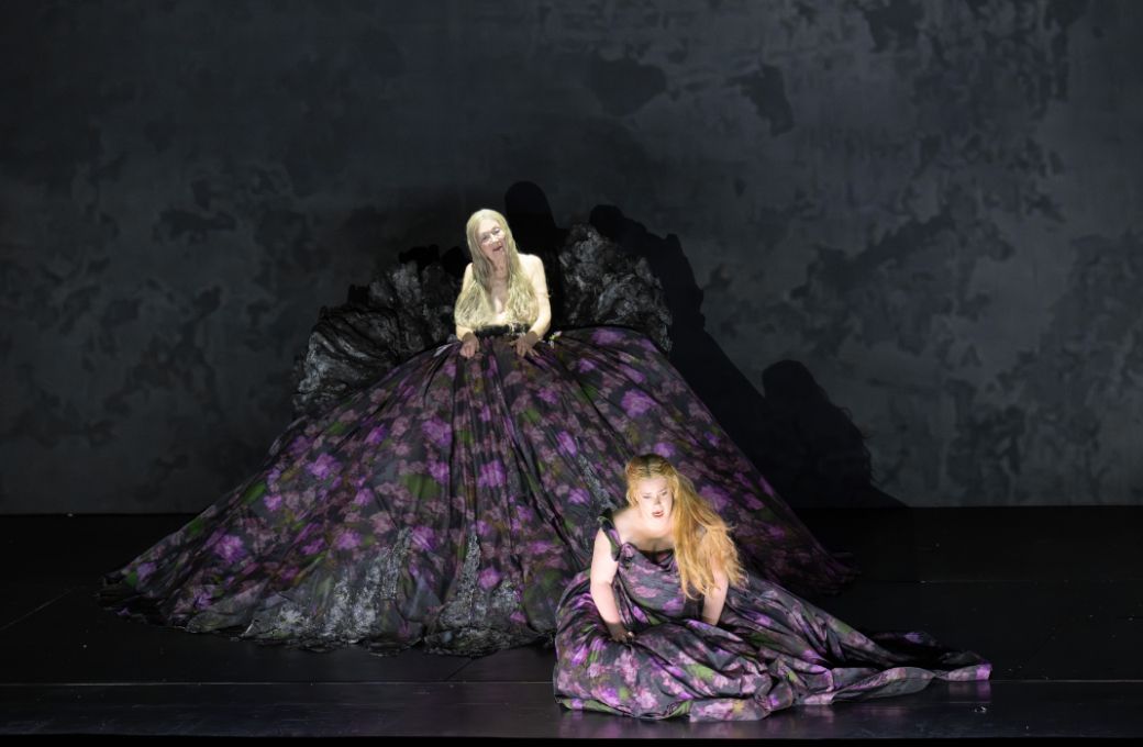 Illona Linthwaite (Old Erda) and Wiebke Lehmkuhl (Erda) &copy; RBO 2026 | Monika Rittershaus
