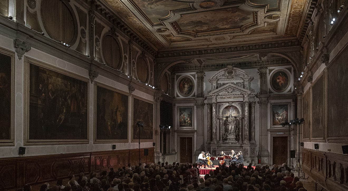 Concerto alla Scuola Grande San Giovanni Evangelista &copy; Matteo De Fina