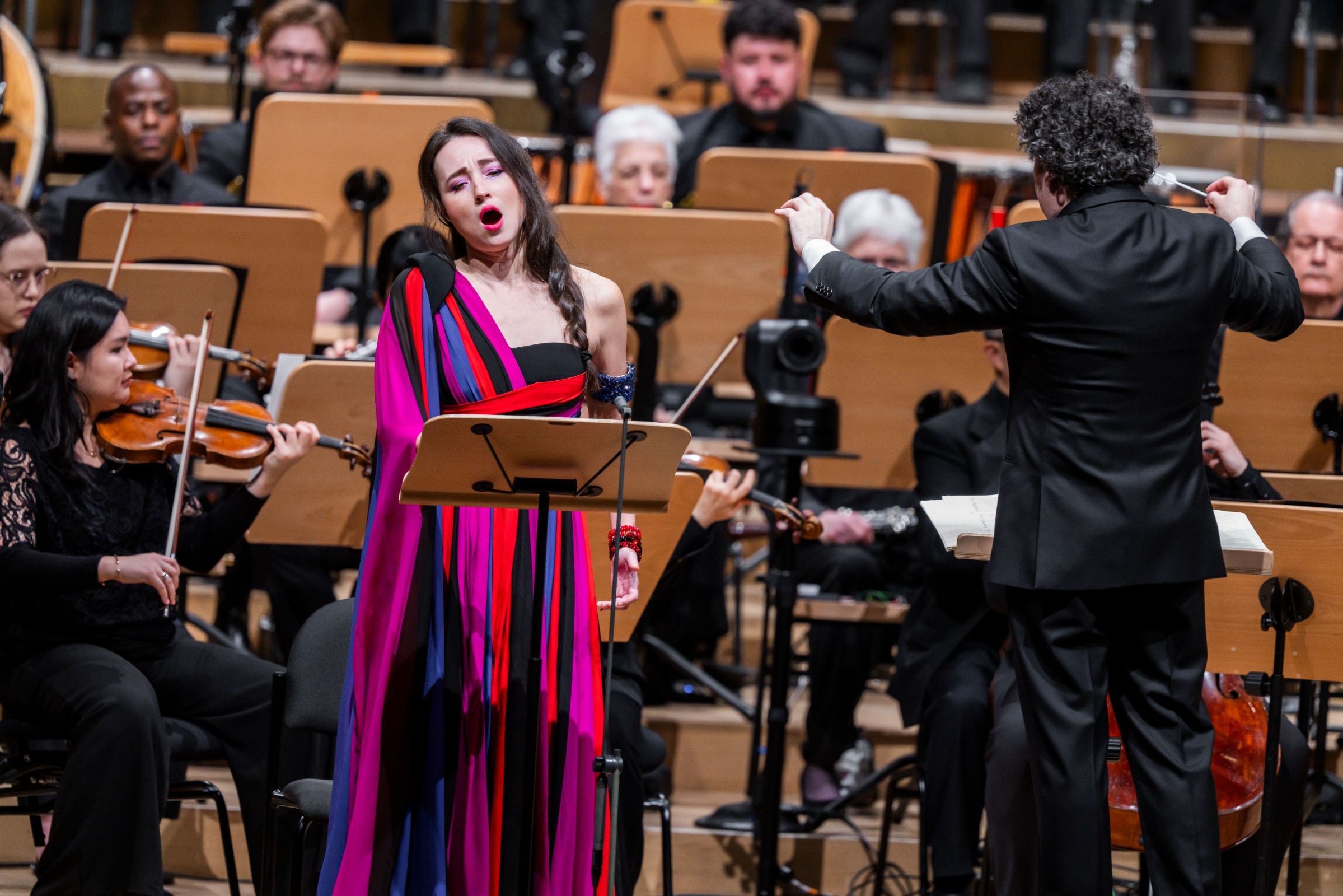 Fleur Barron, Gustavo Dudamel and the New York Philharmonic &copy; Chris Lee